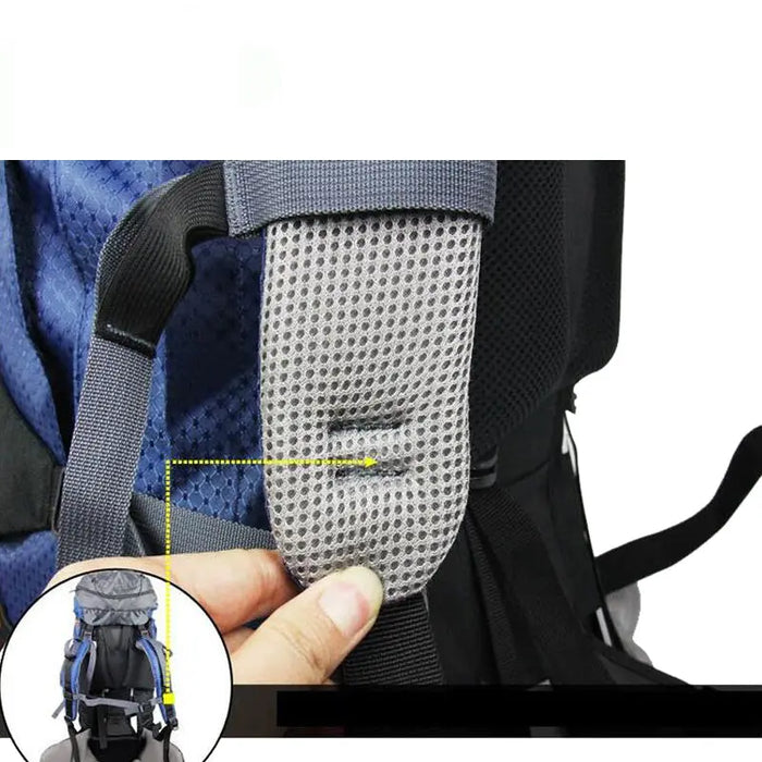 60 L professional backpack with extra pockets.
