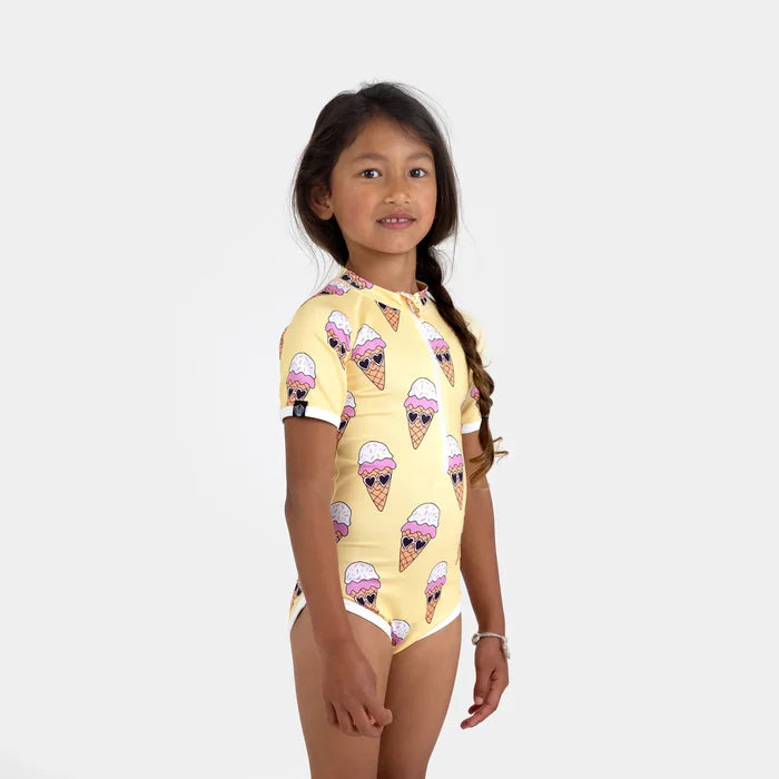 Beach & Bandits Colored sprinkles