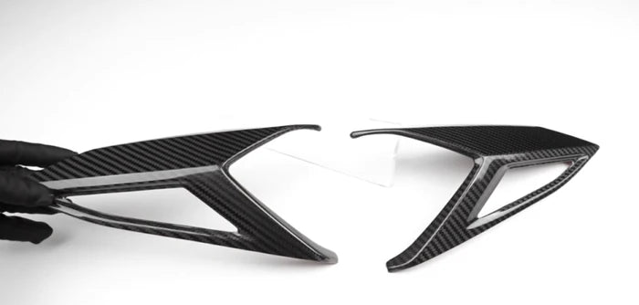 Carbon Fiber Tail Light Trim - Corvette C8 2020+ Z06 Z51