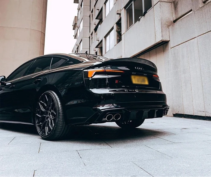 Carbon Fiber Trunk Spoiler - Audi RS5 / S5 / A5 S Line