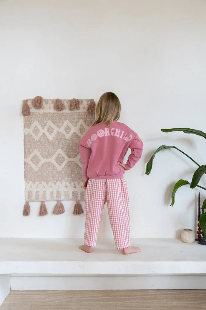 Ella and rapha | Sweater Moonchild | Sweet rose