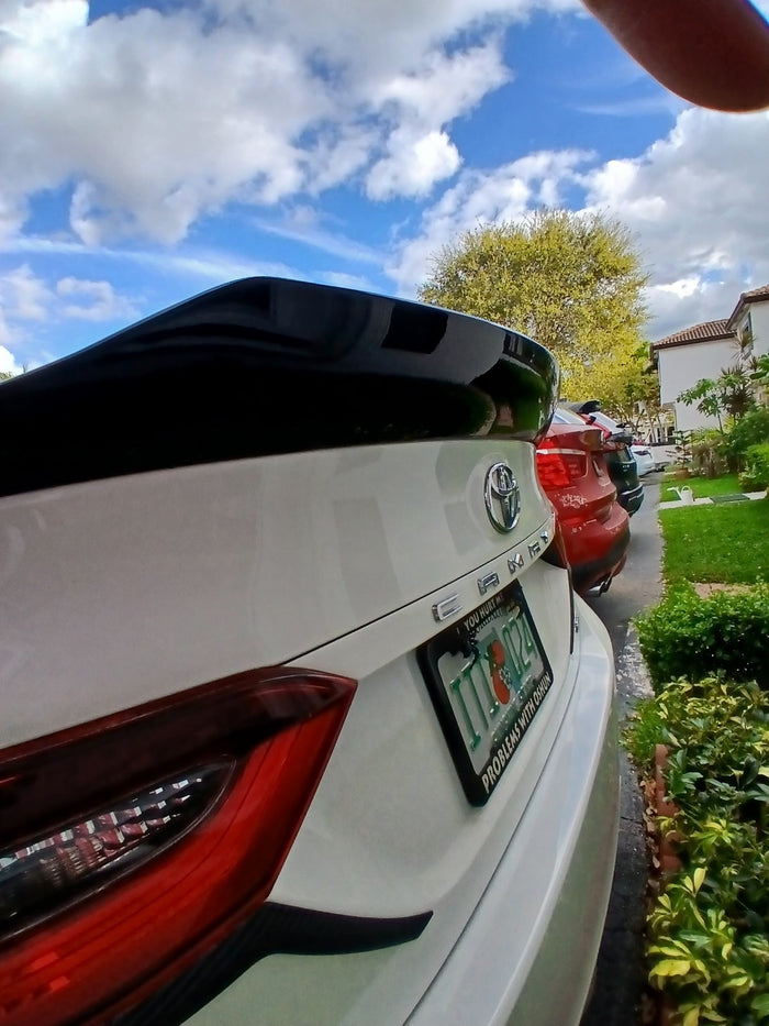 Gloss Black R Style Rear Trunk Spoiler - Toyota Camry  SE XSE LE XLE 2018-2024