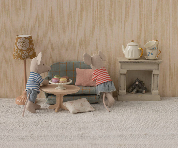 Maileg - Oval coffee table, Mouse - Nature