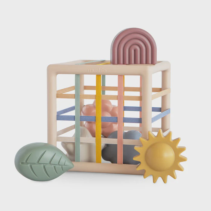 Mushie Elastic shape sorter