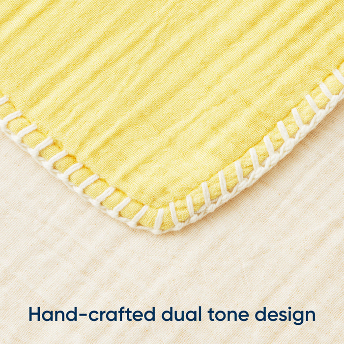 bearaby double tone lemon icing muslin blanket closeup image