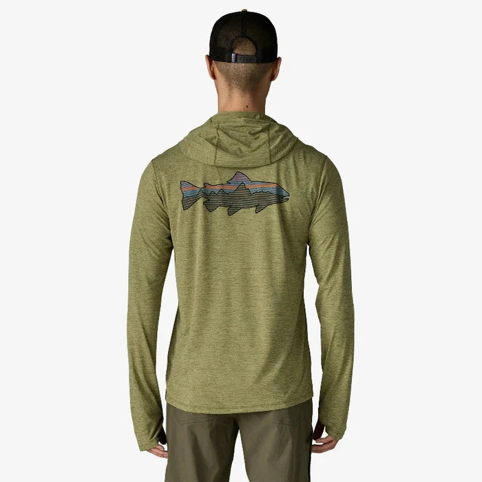 Man wearing the Patagonia Men’s Capilene Cool Sun Hoody Fitz Roy Trout showing the back detail