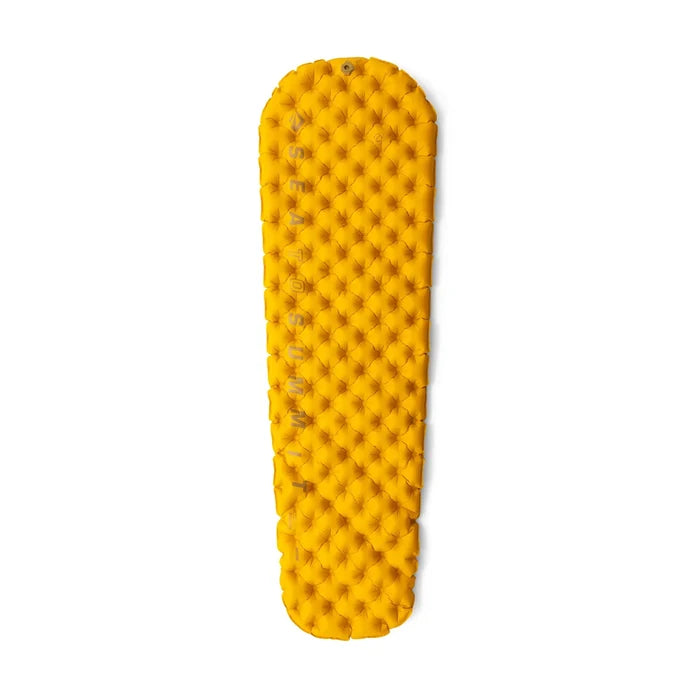 Sea to Summit Ultralight XR Insulated Air Sleeping Mat 1