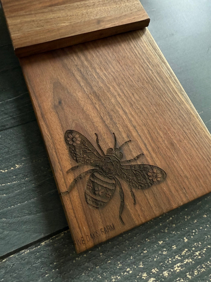 Walnut - Bee